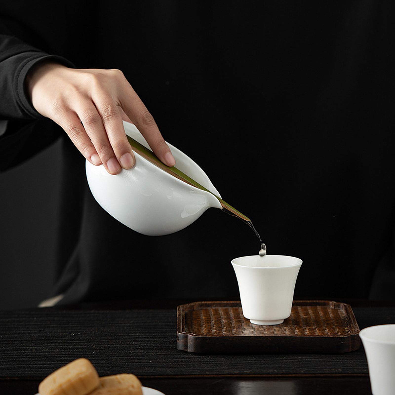 抹茶茶道用茶碗セット 陶磁器 茶碗 竹製茶杓付き 本格的な中 - Matcha Bowl Chawan のレビューと価格