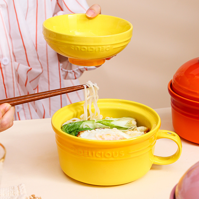レインボーカラーのインスタントラーメンボウルカップ、蓋とスプ - Matcha Bowl Chawan のレビューと価格